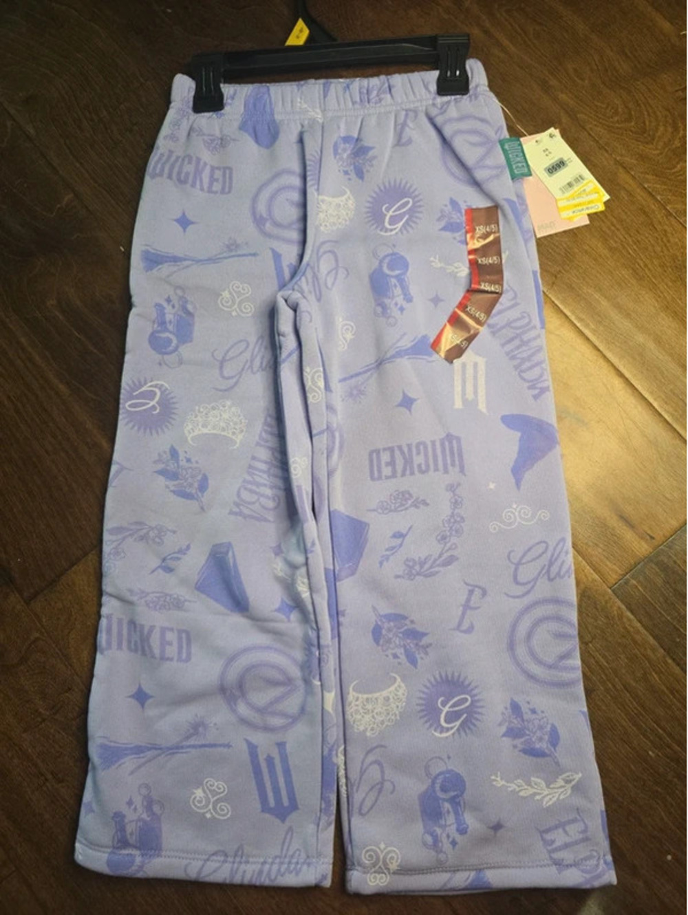 Size 4/5 brand new, wicked sweatpants item 599G3